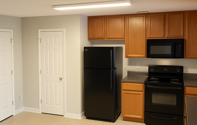Beautiful 3 Bedroom, 2.5 Bath Home with Loft and 2-Car Garage