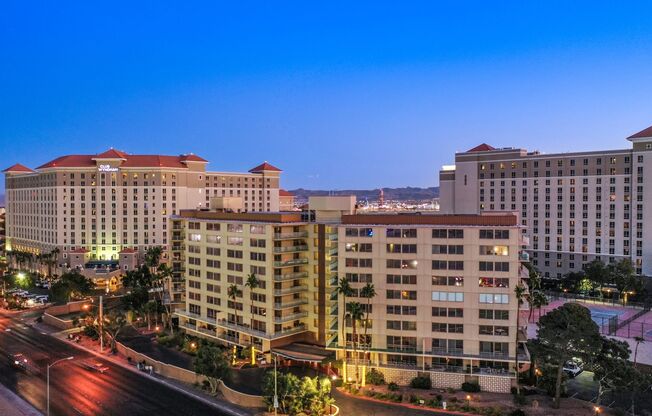 2 beds, 2 baths, $2,799, Unit # 1012