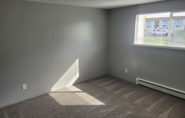 2 beds, 1 bath, 867 sqft, $1,255, Unit 601 K102