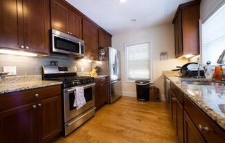 37 BEACONSFIELD ST