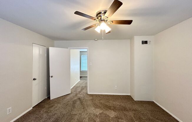 1 bed, 1 bath, $695, Unit SC515