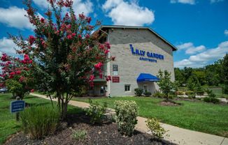 Lilly Garden Apartments Building Exterior 05