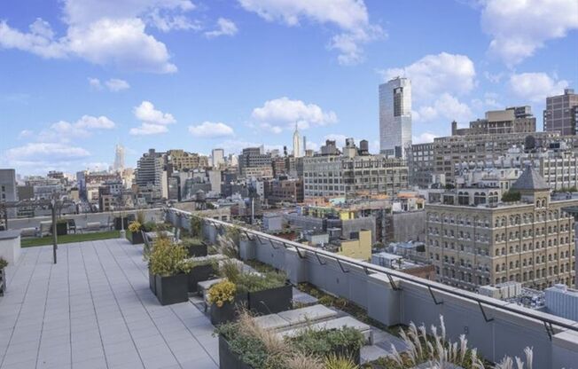 250 West St Unit 1