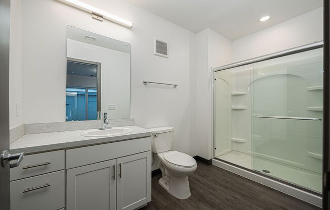 2 beds, 2 baths, 982 sqft, $1,700, Unit 804