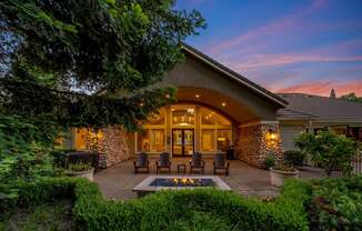 Preserve at Blue Ravine - Fire pit with seating at dusk