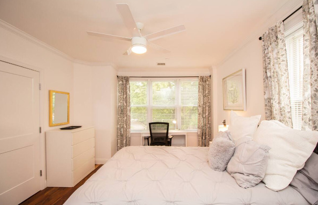 2 beds, 2 baths, 1,000 sqft, $6,995, Unit 3