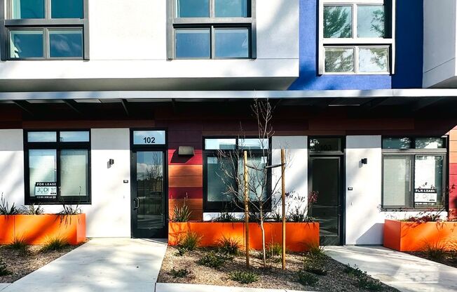 1 bed, 1 bath, 437 sqft, $2,995, Unit 102