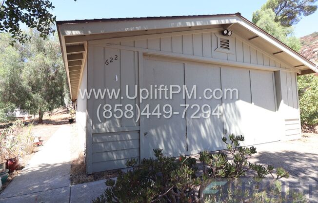 2 Bed, 1 Bath House on top Mountains of El Cajon! $2000 Dep.