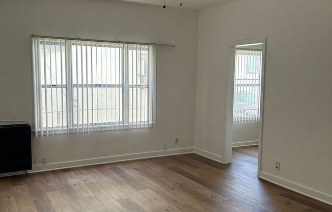 CM Lockwood Avenue (#815)