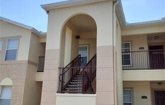 2774 CLUB CORTILE CIR