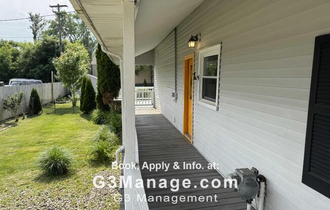 407 N REESE ST