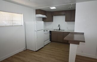 JUST REMODELED! one bedroom apartment - Downtown - 1610 Marlin Ave- NO PETS