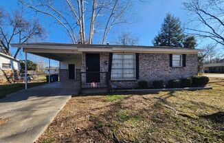 Welcome Home to 100 Blenden in North Little Rock - *$0 Deposit Option - Please read the full description*