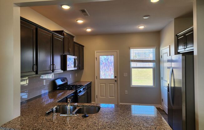 4 Bedroom For rent