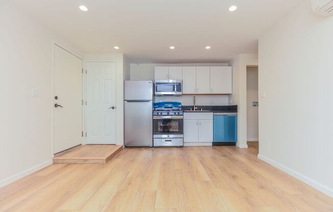 1855 Euclid Street Residences