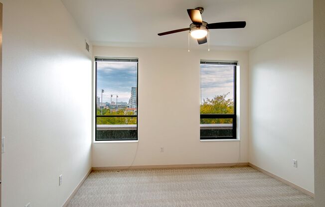 2 beds, 2 baths, 1,293 sqft, $3,050, Unit 0607