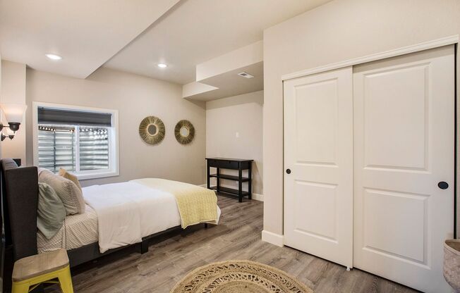 4 beds, 3.5 baths, $3,595