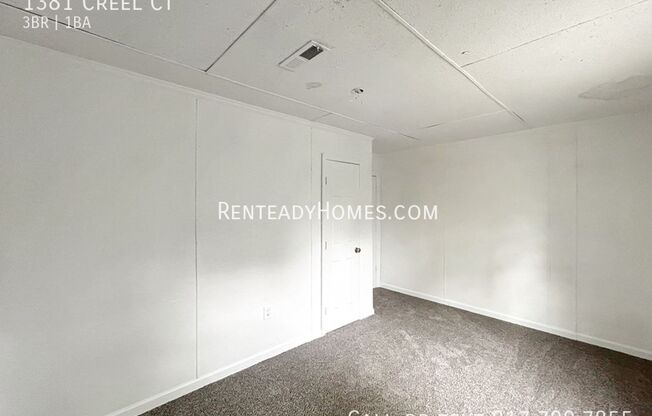 3 beds, 1 bath, $1,650