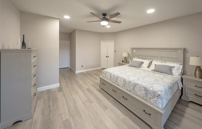 10214 MORNING GLORY LN