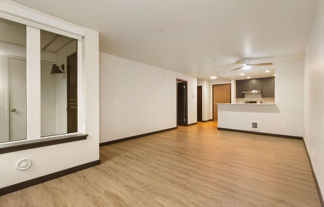 1 bed, 1 bath, 634 sqft, $2,245, Unit 307