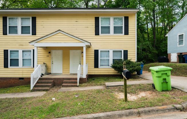 608 HILLTOP DR