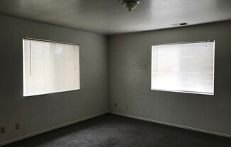 3 beds, 1 bath, $6,150, Unit A