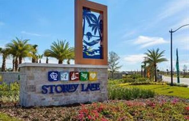 Fully Furnished  2/2 Luxury Storey Lake Condo near Disney with a Stunning Balcony Viiew!