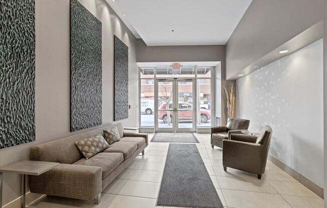 1 bed, 1 bath, 850 sqft, $2,300, Unit North Euclid Ave 9 #441
