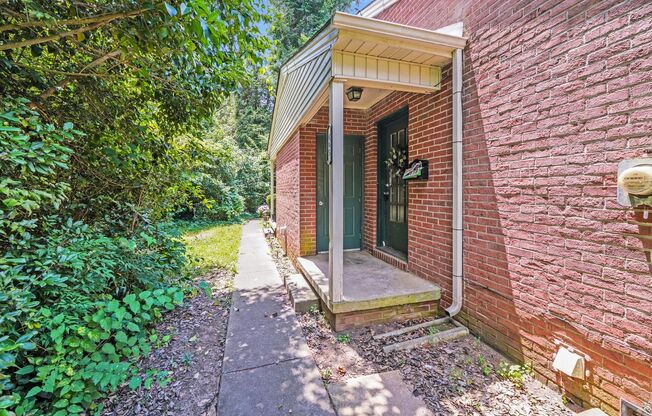 Prime Gastonia Location – Cozy Brick Home with Modern Touches!