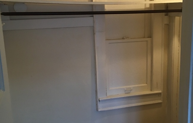 Studio, 1 bath, $775, Unit 101