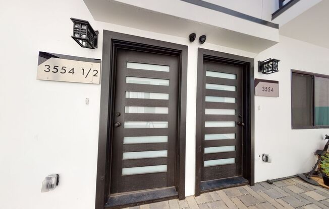 3552 - 3556 1/2 E 7th St