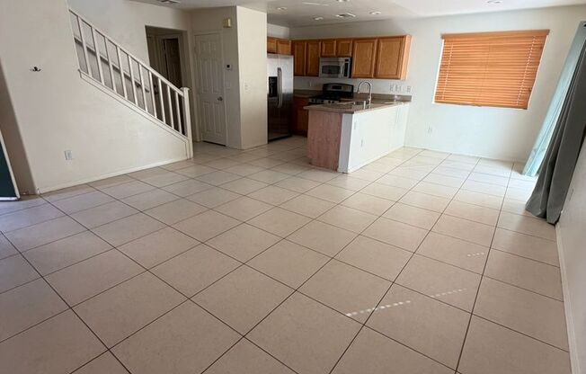 3 beds, 2.5 baths, $1,900