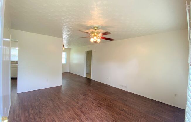 4 Bedrooms in Convenient  Location