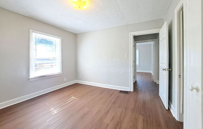 341 N 42 ST