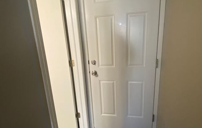 1 bed, 1 bath, 673 sqft, $1,009, Unit 12712S