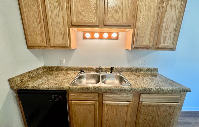 2 beds, 1 bath, 850 sqft, $1,345, Unit 507