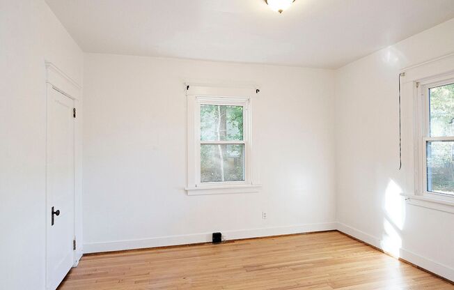 Charming Move-in Ready Fry's Spring Home on a Half-Acre Lot