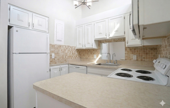 2 beds, 1 bath, 1,050 sqft, $2,700, Unit 60-6