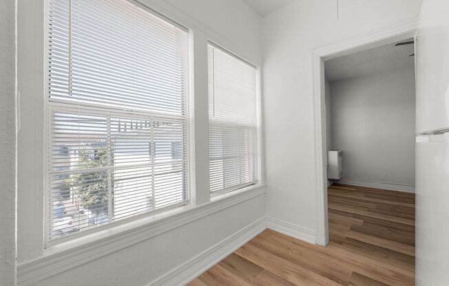 4144 W Adams Blvd