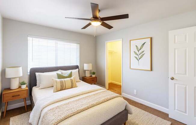 Welcome to Whitman Villa Townhomes