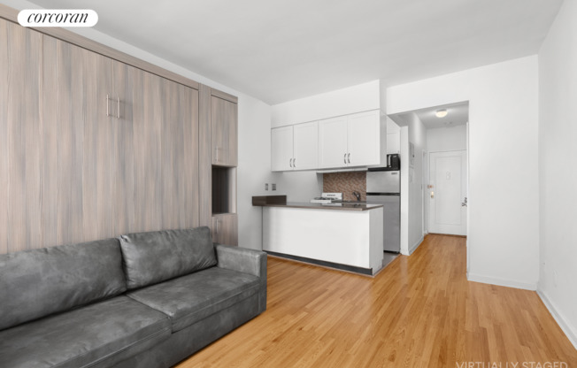444 E 87 ST