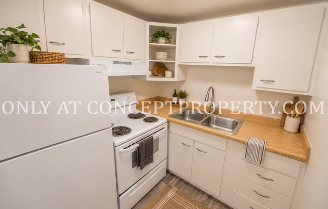2 beds, 1 bath, 700 sqft, $1,199, Unit 30