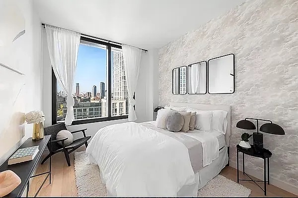 1 bed, 1 bath, 621 sqft, $4,500, Unit 16-A