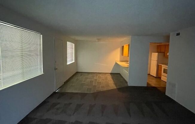 2 beds, 2 baths, 1,027 sqft, $1,450, Unit 40