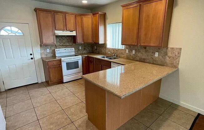 1807-1809 4th Street