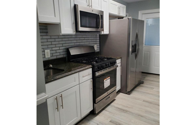 3247 Magnolia Avenue