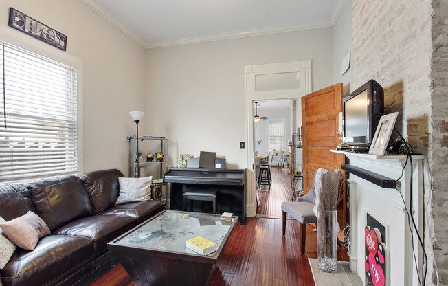 7916-18 Hickory