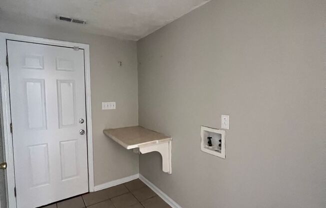 3 beds, 2 baths, $1,800