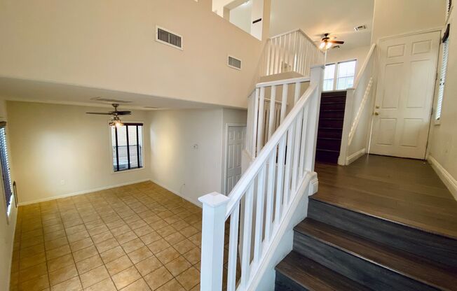 3 beds, 3 baths, $2,050