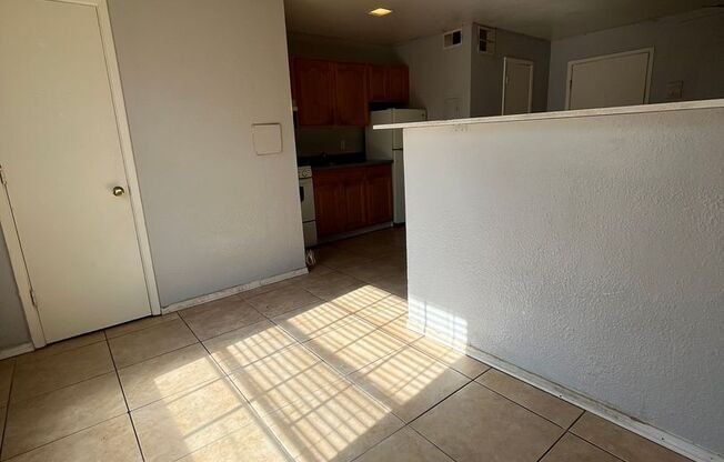 Studio, 1 bath, 495 sqft, $675, Unit Unit 16